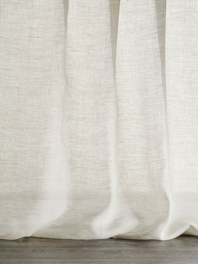 Breeze - White
