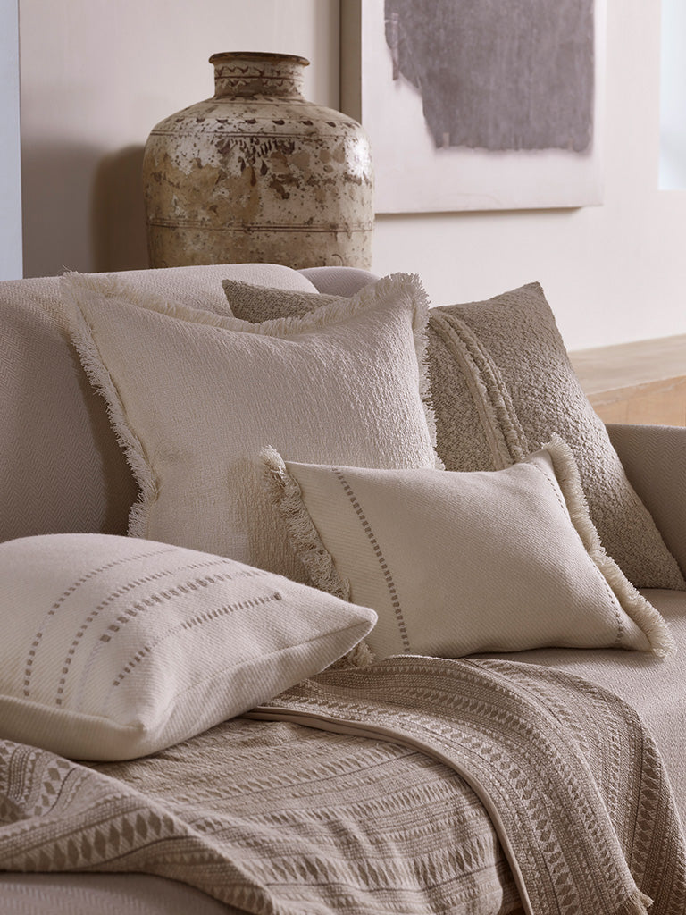 Cashmere Wool Twill Cushion with Vertical Detail - Cream §