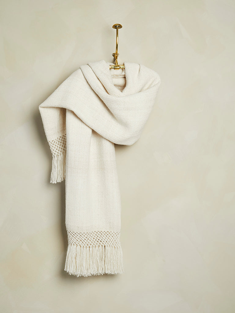 Handwoven Llama Throw - Natural Cream