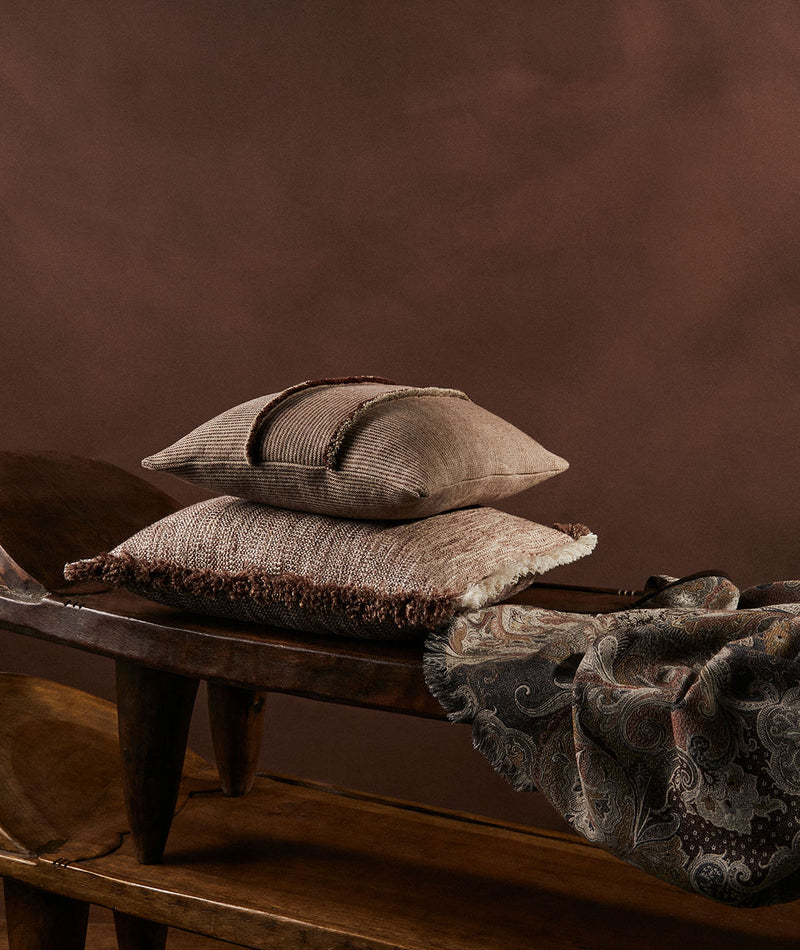 Elizabeth Throw with Fringe & Suede Edge - Pheasant