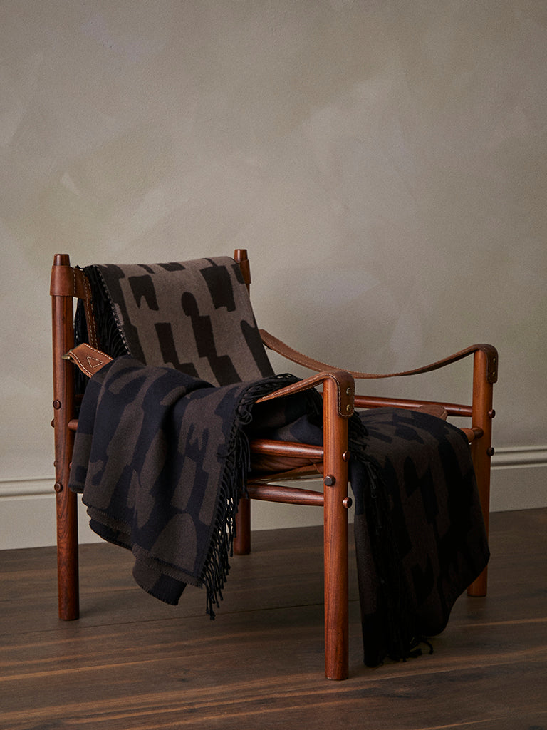 Village Wool Throw - Midnight